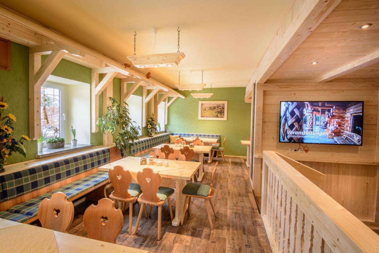 נויהאוזן Ferienhotel Goldhuebel מראה חיצוני תמונה